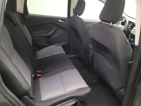 Used 2018 Ford Escape SE w/ SE Sync 3 Package FWD image 19