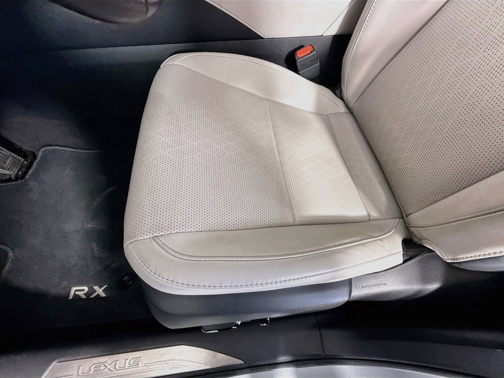 Certified 2025 Lexus RX 350 Premium Plus w/ Accessory Package (Z1) FWD image 19