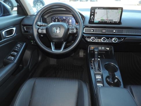 Used 2023 Honda Civic Touring image 21