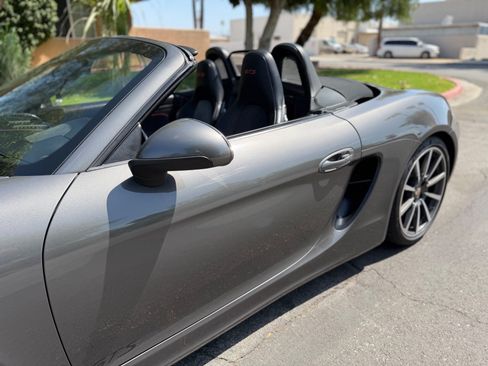 Used 2015 Porsche Boxster S RWD image 38