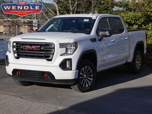 Used 2020 GMC Sierra 1500 AT4 image 1