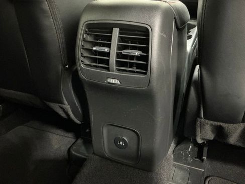 Used 2025 Ford Escape ST-Line AWD/4WD image 27