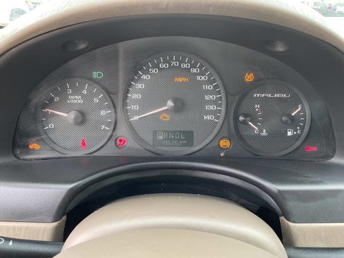 Used 2004 Chevrolet Malibu LS image 12