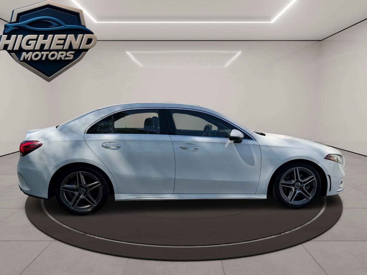 Used 2022 Mercedes-Benz A 220 4MATIC image 7