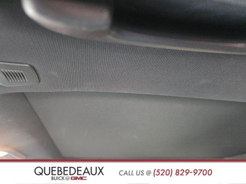 Used 2021 Chrysler 300 S image 19