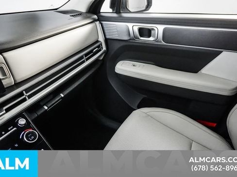 Used 2025 Hyundai Santa Fe SEL image 39