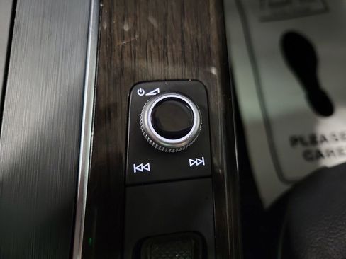 Used 2019 Audi Q5 2.0T Premium Plus w/ Premium Plus Package image 18