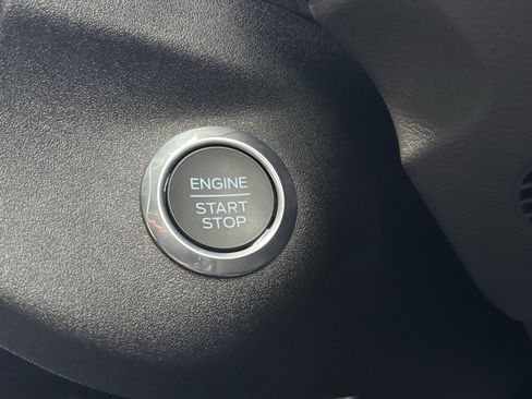 New 2026 Ford Transit 250 148 Medium Roof w/ Load Area Protection Package image 5