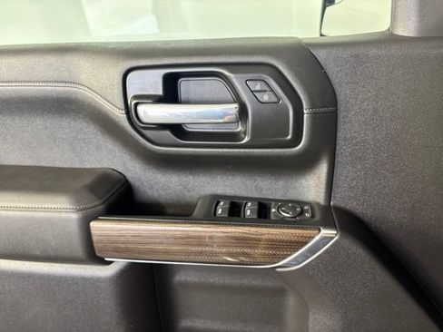 Used 2021 Chevrolet Silverado 1500 RST AWD/4WD image 11