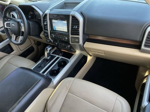 Used 2017 Ford F150 Lariat w/ Equipment Group 501A Mid image 27