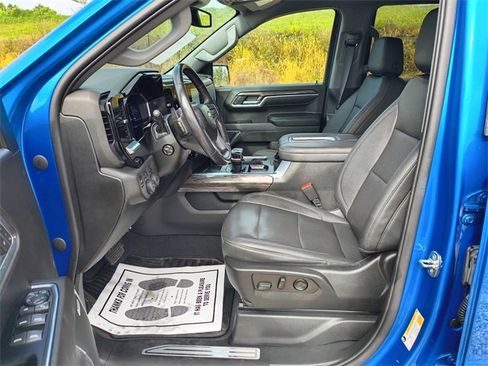 Used 2022 Chevrolet Silverado 1500 LTZ image 18