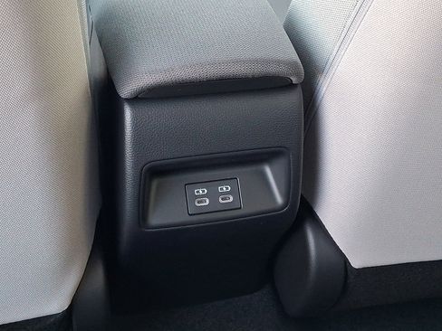 Certified 2023 Toyota Corolla LE image 11