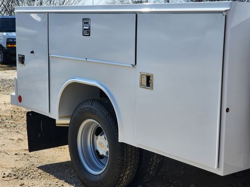 New 2026 Chevrolet Silverado 3500 W/T w/ WT Convenience Package image 10