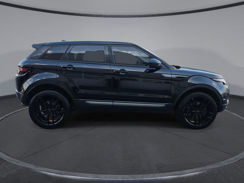 Used 2018 Land Rover Range Rover Evoque SE AWD/4WD image 9