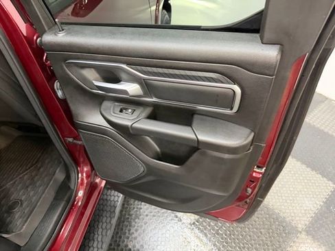 Used 2025 RAM 1500 Big Horn AWD/4WD image 40