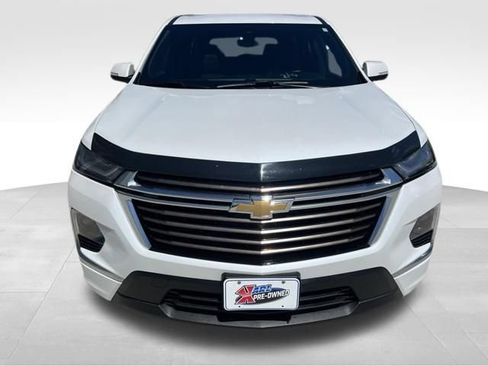 Used 2023 Chevrolet Traverse High Country AWD/4WD image 7