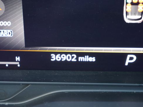 Certified 2023 INFINITI QX60 Luxe w/ Cargo Package image 28