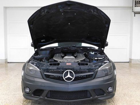 Used 2009 Mercedes-Benz C 63 AMG Sedan image 14
