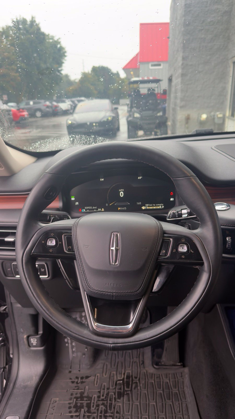Used 2023 Lincoln Aviator Reserve w/ Elements Package Plus AWD/4WD image 11