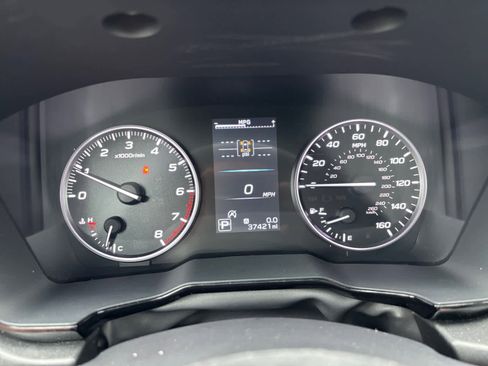 Used 2021 Subaru Outback Premium image 24