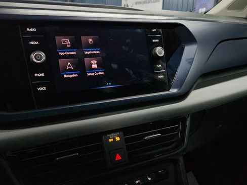 Used 2022 Volkswagen Taos SE w/ IQ.Drive SE Package image 36