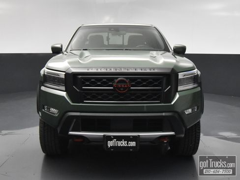 Used 2023 Nissan Frontier PRO-4X w/ Pro Convenience Package AWD/4WD image 48