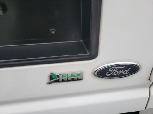 Used 2014 Ford E-350 and Econoline 350 Super Duty w/ Power Group image 29