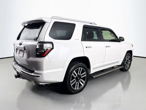 Used 2024 Toyota 4Runner Limited AWD/4WD image 5