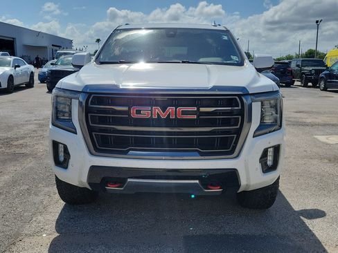Used 2022 GMC Yukon AT4 AWD/4WD image 2