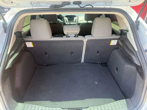 Used 2014 Ford Focus SE image 6