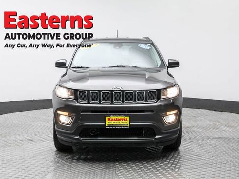 Used 2021 Jeep Compass Latitude w/ Driver Assistance Group image 2