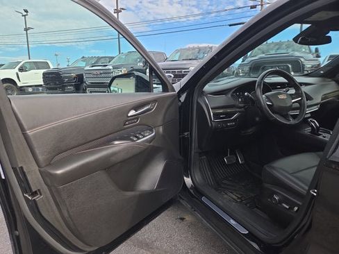 Used 2020 Cadillac XT4 Sport w/ Technology Package image 7