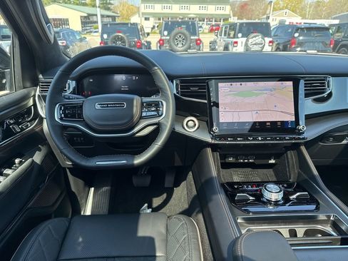 New 2026 Jeep Grand Wagoneer Summit AWD/4WD image 24