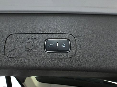 Used 2023 Lincoln Aviator Reserve image 46