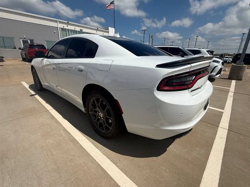 Used 2018 Dodge Charger GT w/ Blacktop Package AWD/4WD image 8