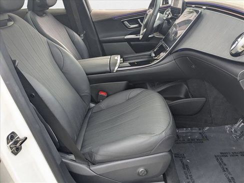 Certified 2023 Mercedes-Benz EQE 500 4MATIC SUV image 22