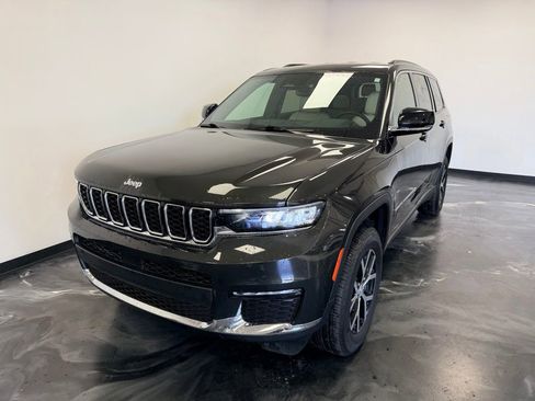 Used 2024 Jeep Grand Cherokee L Limited AWD/4WD image 4