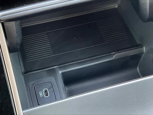 New 2026 Land Rover Range Rover Evoque S image 23