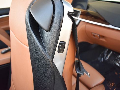 Used 2018 BMW 430i Convertible RWD image 36
