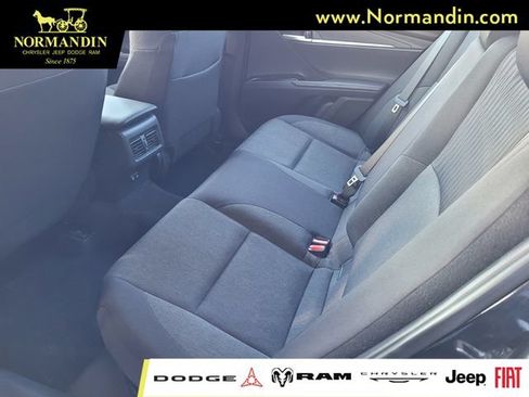 Used 2025 Toyota Camry LE FWD image 18