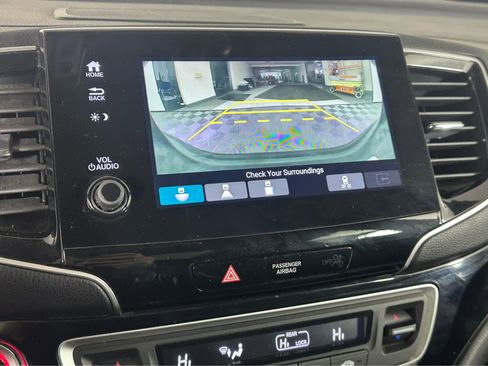 Used 2021 Honda Pilot Elite image 15