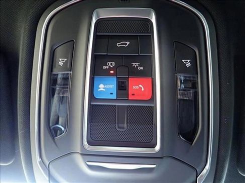 New 2026 Jeep Grand Cherokee Altitude AWD/4WD image 25