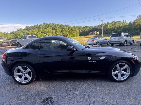 Used 2011 BMW Z4 sDrive30i RWD image 7