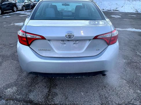 Used 2015 Toyota Corolla LE image 7