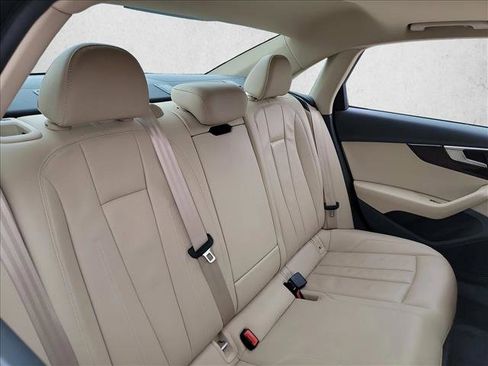 Used 2019 Audi A4 2.0T Premium w/ Convenience Package image 16