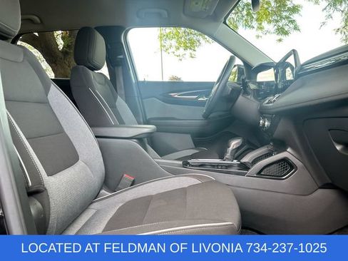Certified 2024 Chevrolet TrailBlazer LT w/ Convenience Package AWD/4WD image 25
