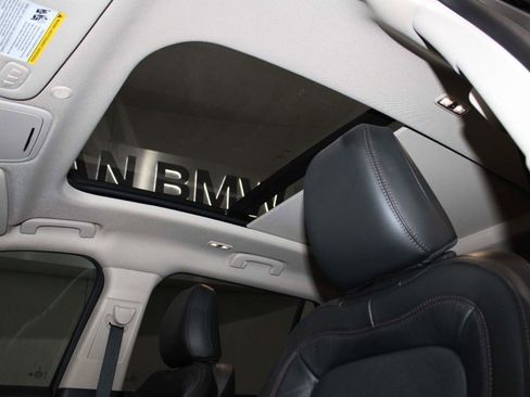 Used 2024 Lincoln Aviator Reserve w/ Equipment Group 201A image 12