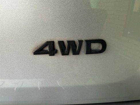 Used 2017 Nissan Pathfinder S image 15