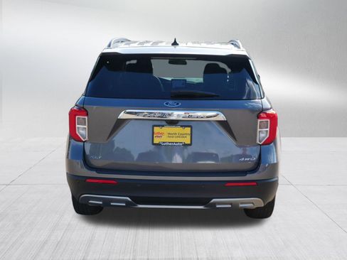 Used 2023 Ford Explorer XLT w/ Equipment Group 202A AWD/4WD image 6