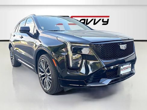 Used 2024 Cadillac XT4 Sport w/ Cold Weather Package AWD/4WD image 1